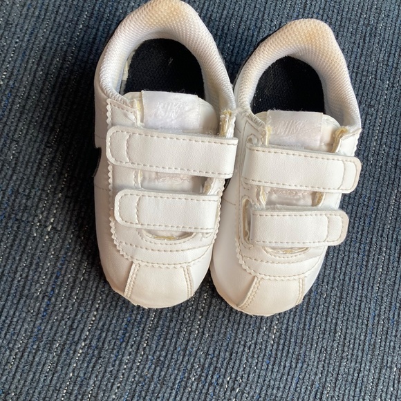 Nike Cortez 6c - Picture 2 of 5